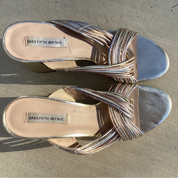 SAKS FIFTH AVENUE heels, size 9, women’s - Picture 3 of 9